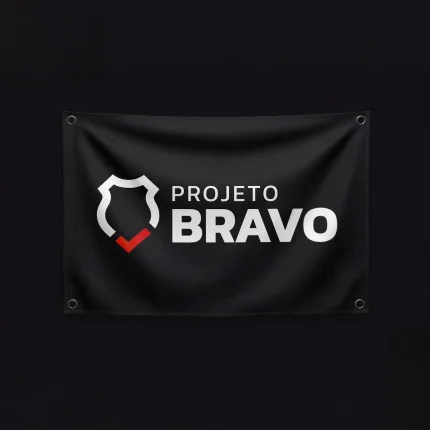 Bandeira aberta flutuando - Bandeira Preta - Logo Projeto Bravo